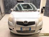 TOYOTA Yaris 1.0 5 porte