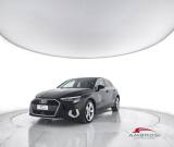 AUDI A3 30 TDI S tronic Business Advanced