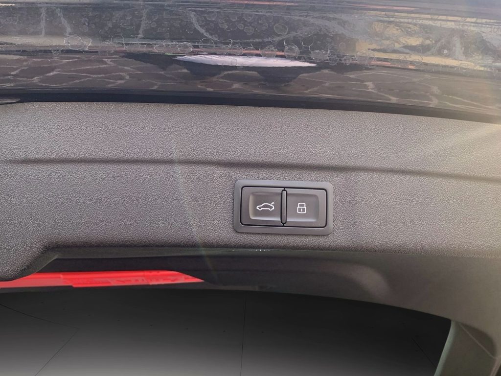 immagine usato AUDI A5 avant 2.0 tfsi s line edition 150cv s-tronic