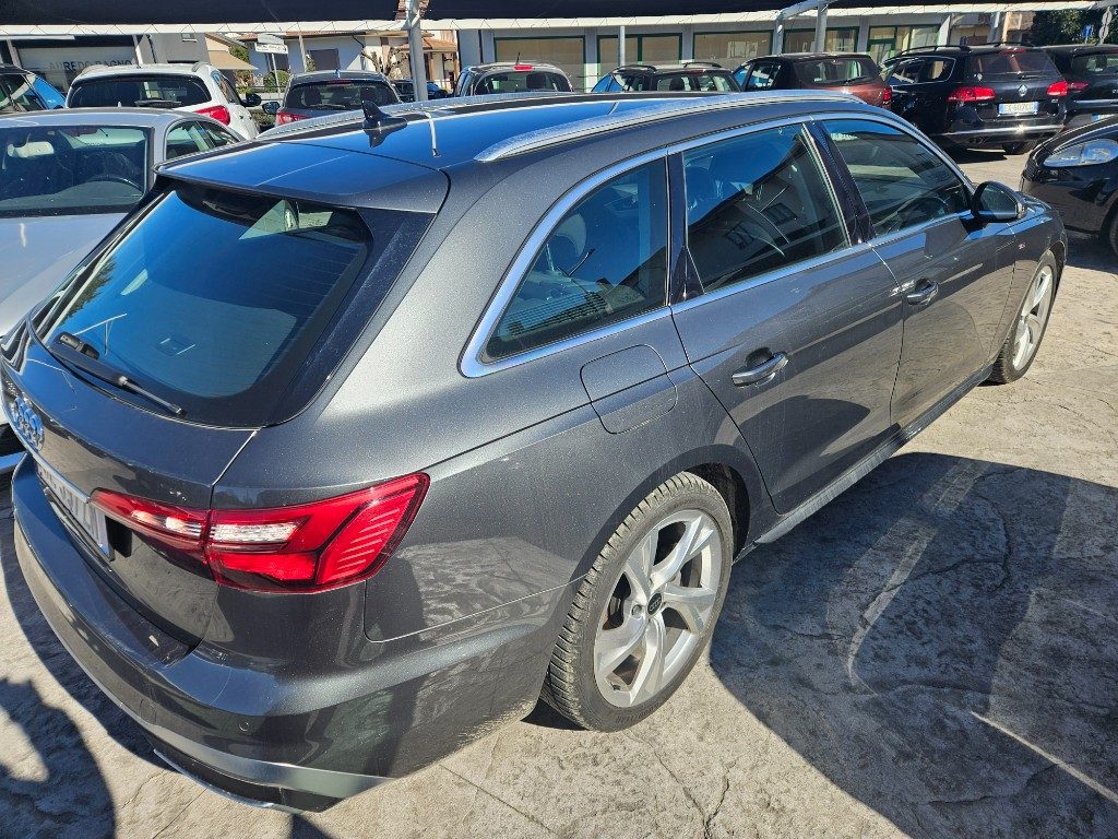 AUDI A4 Avant 30 TDI/136 CV S tronic S line edition - 7