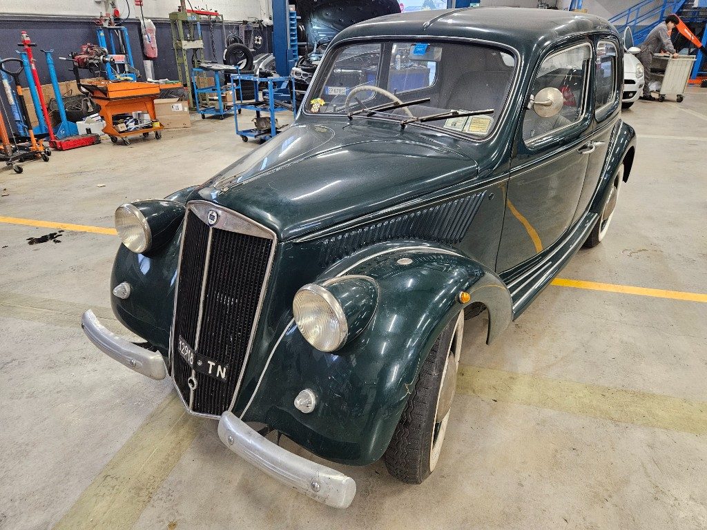 LANCIA Ardea berlina - 2