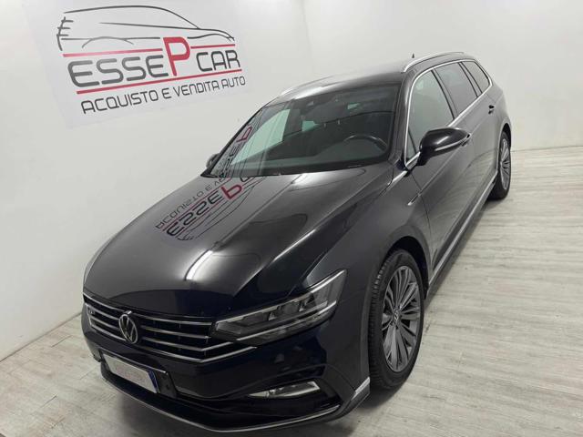 VOLKSWAGEN Passat Variant Diesel 2021 usata, Varese