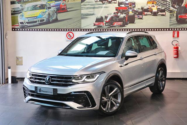 VOLKSWAGEN Tiguan Silver metallized