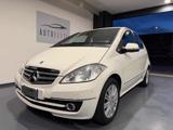 MERCEDES-BENZ A 180 BlueEFFICIENCY  Style