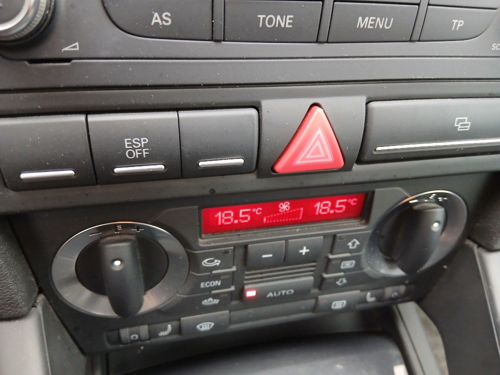 Immagine di AUDI A3 2.0 16V TDI del 08/2007 km 415574