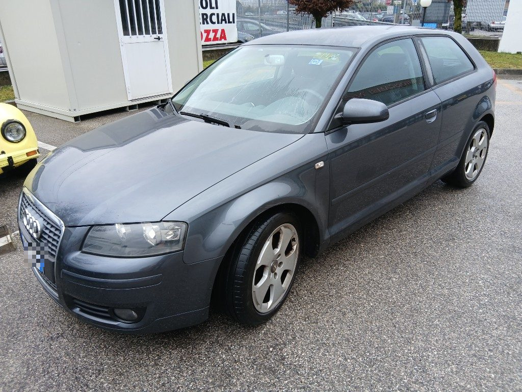 Immagine di AUDI A3 2.0 16V TDI del 08/2007 km 415574