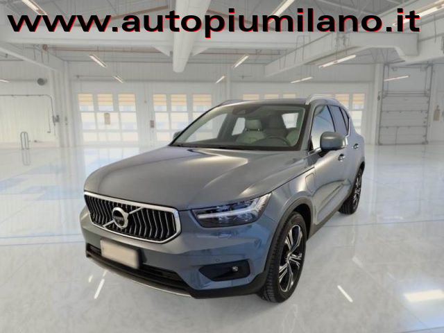 VOLVO XC40 Elettrica/Benzina 2021 usata, Milano