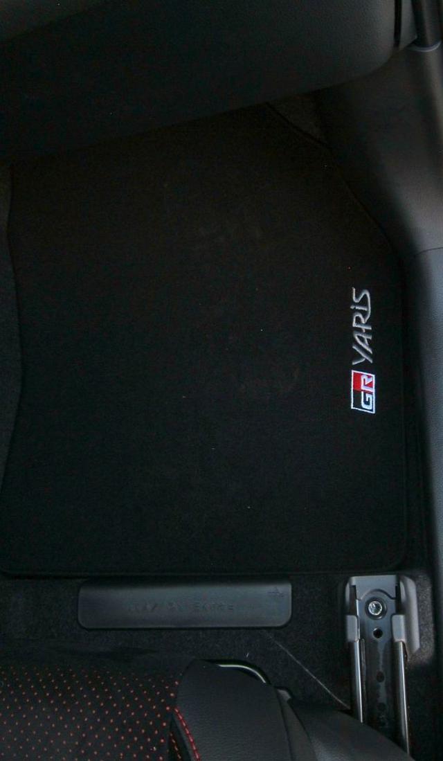 TOYOTA YARIS GR 1.6 TURBO 261CV 4WD CIRCUIT P - foto 40