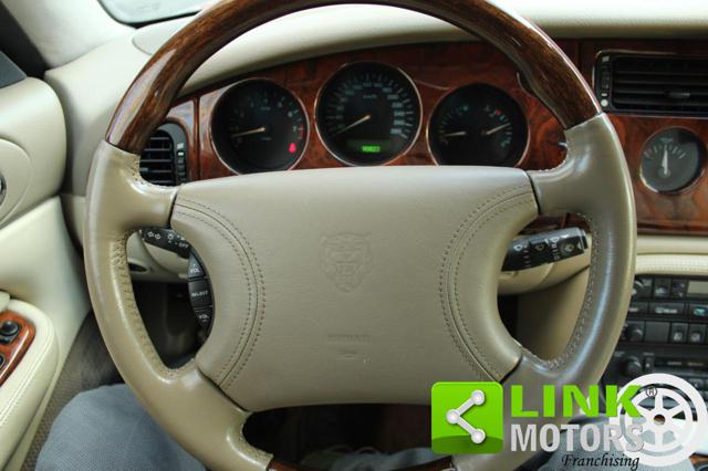 JAGUAR XK8 4.0 COUPÉ, CRS, KILOMETRI ORIGIN - foto 10