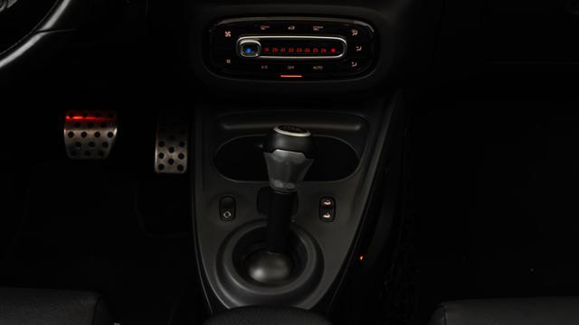 SMART BRABUS 0.9 TURBO CABRIO ECCELLENTI COND - foto 29