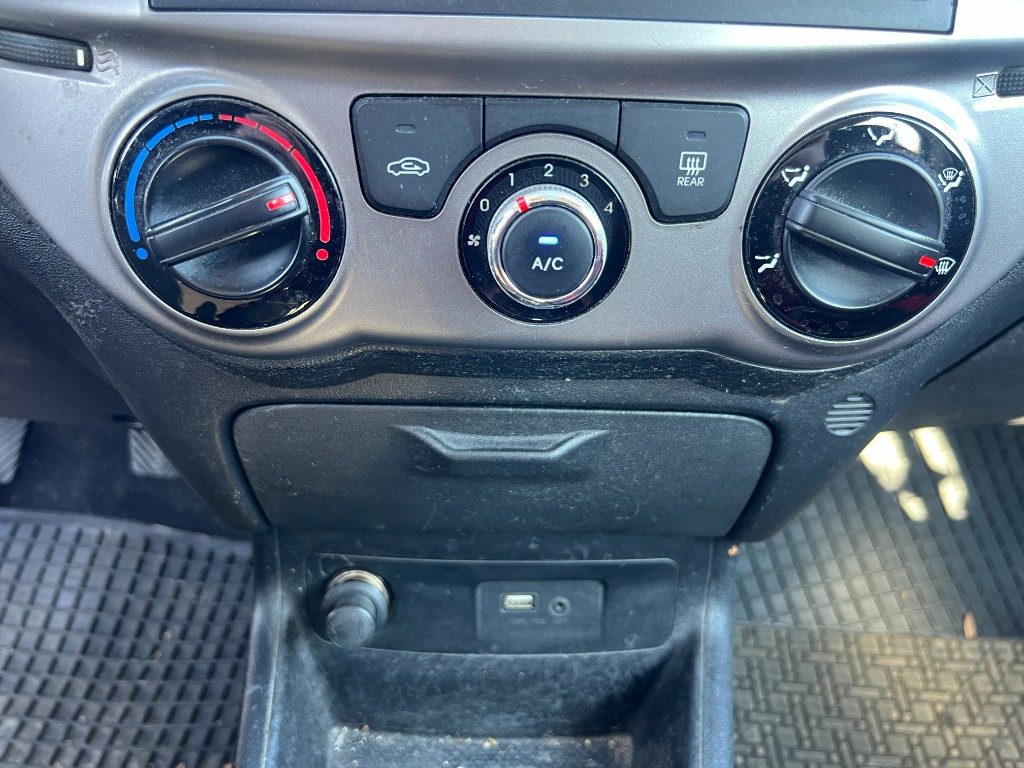 Immagine di HYUNDAI i20 1.1 CRDi 5p. del 11/2012 km 371501