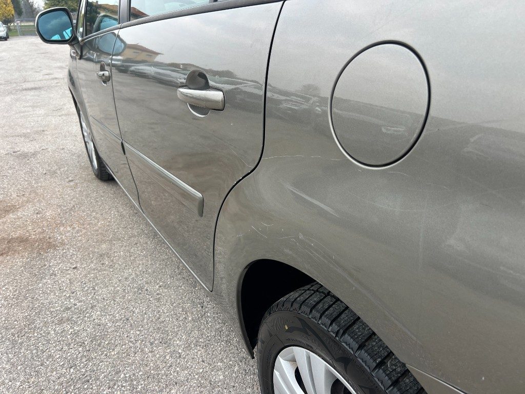 Immagine di CITROEN C4 Grand Picasso 2.0 HDi 138 FAP aut. del 10/2008 km 101262