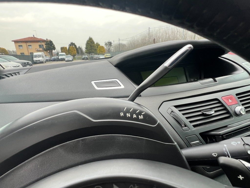 Immagine di CITROEN C4 Grand Picasso 2.0 HDi 138 FAP aut. del 10/2008 km 101262