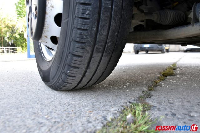 VOLKSWAGEN CRAFTER 50/35 2.0 BITDI 177CV DSG L4 FUR - foto 46