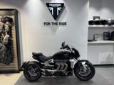 TRIUMPH Rocket 3 GT .