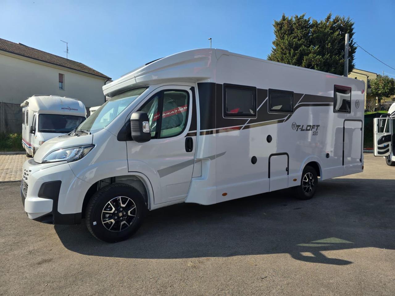 ELNAGH T-LOFT 530 - 4