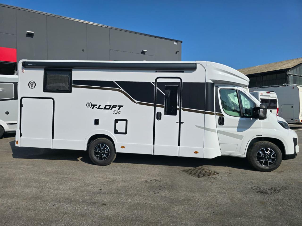 ELNAGH T-LOFT 530 - 3