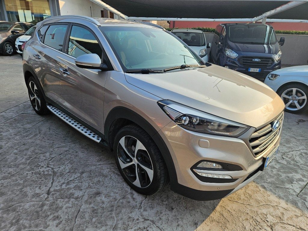 HYUNDAI Tucson 1.7 CRDi XPossible - 4