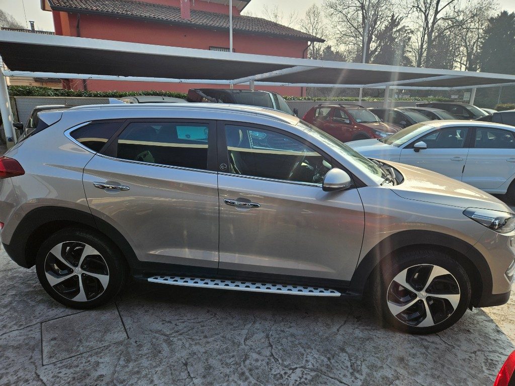 HYUNDAI Tucson 1.7 CRDi XPossible - 5