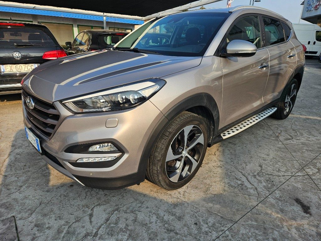 HYUNDAI Tucson 1.7 CRDi XPossible - 26