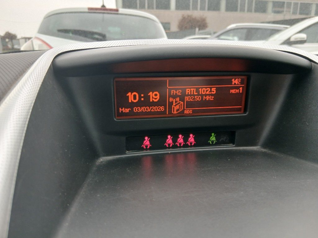 Immagine di PEUGEOT 207 1.6 HDi 110CV 3p. del 07/2006 km 214204