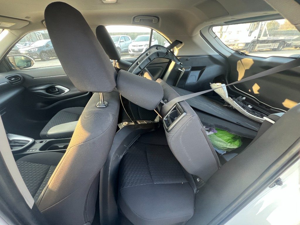 Immagine di TOYOTA Yaris Cross 1.5 Hybrid 5p. del 05/2025 km 20482