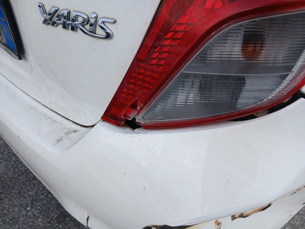 Immagine di TOYOTA Yaris 1.0 5 porte del 01/2013 km 142305