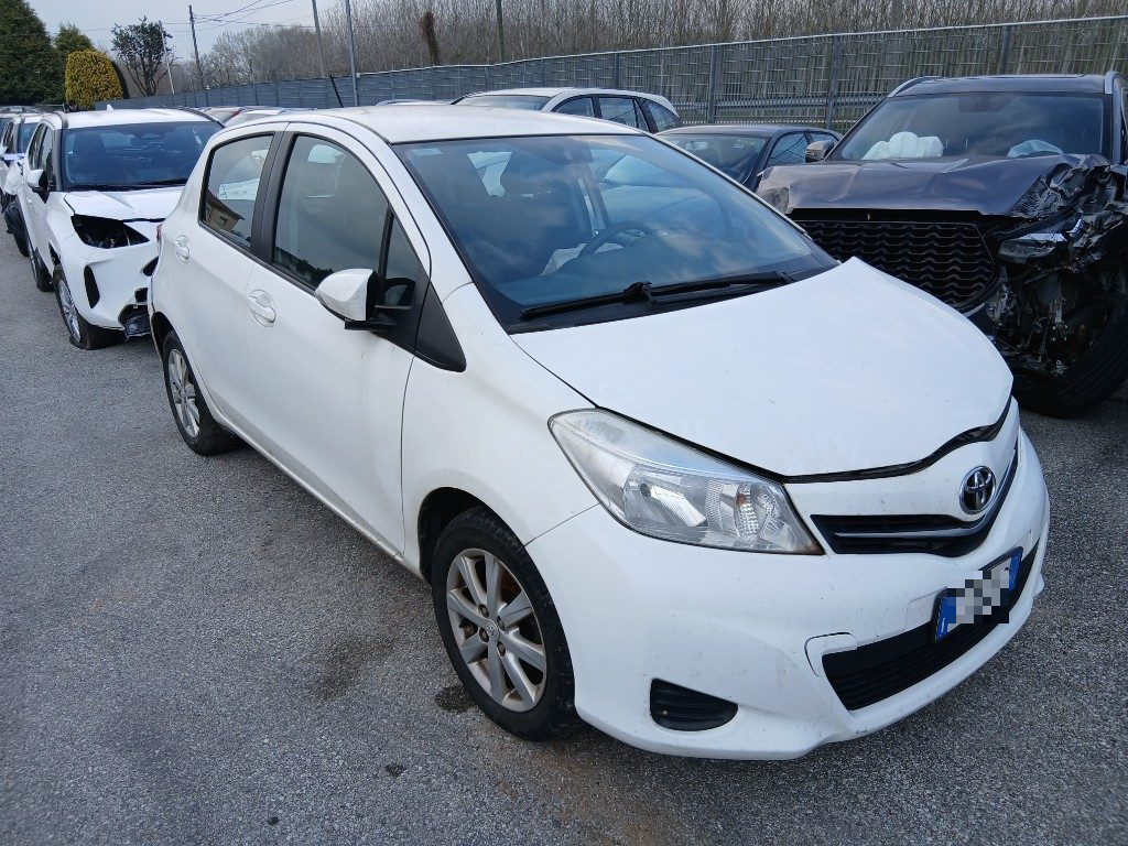 Immagine di TOYOTA Yaris 1.0 5 porte del 01/2013 km 142305