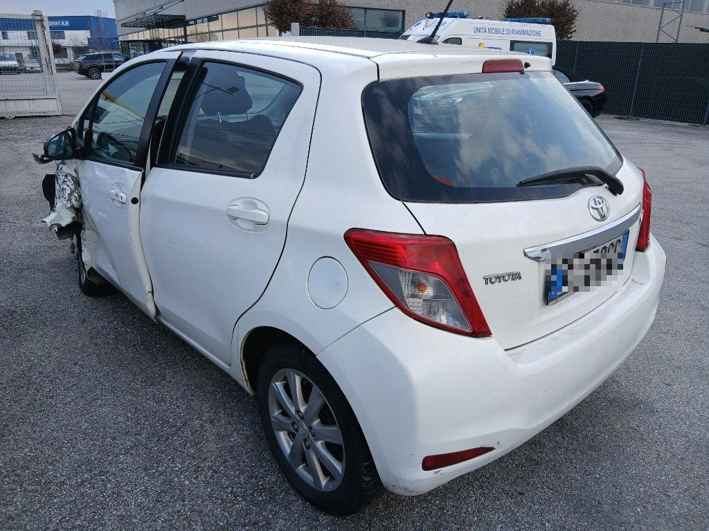 Immagine di TOYOTA Yaris 1.0 5 porte del 01/2013 km 142305