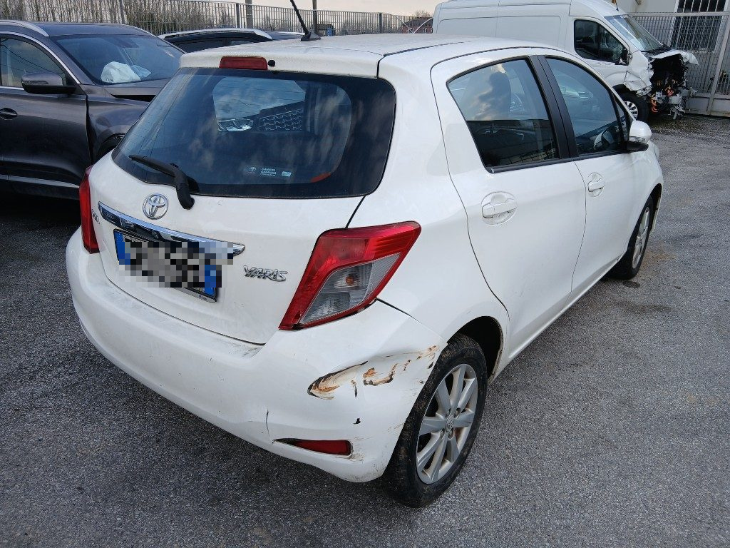 Immagine di TOYOTA Yaris 1.0 5 porte del 01/2013 km 142305
