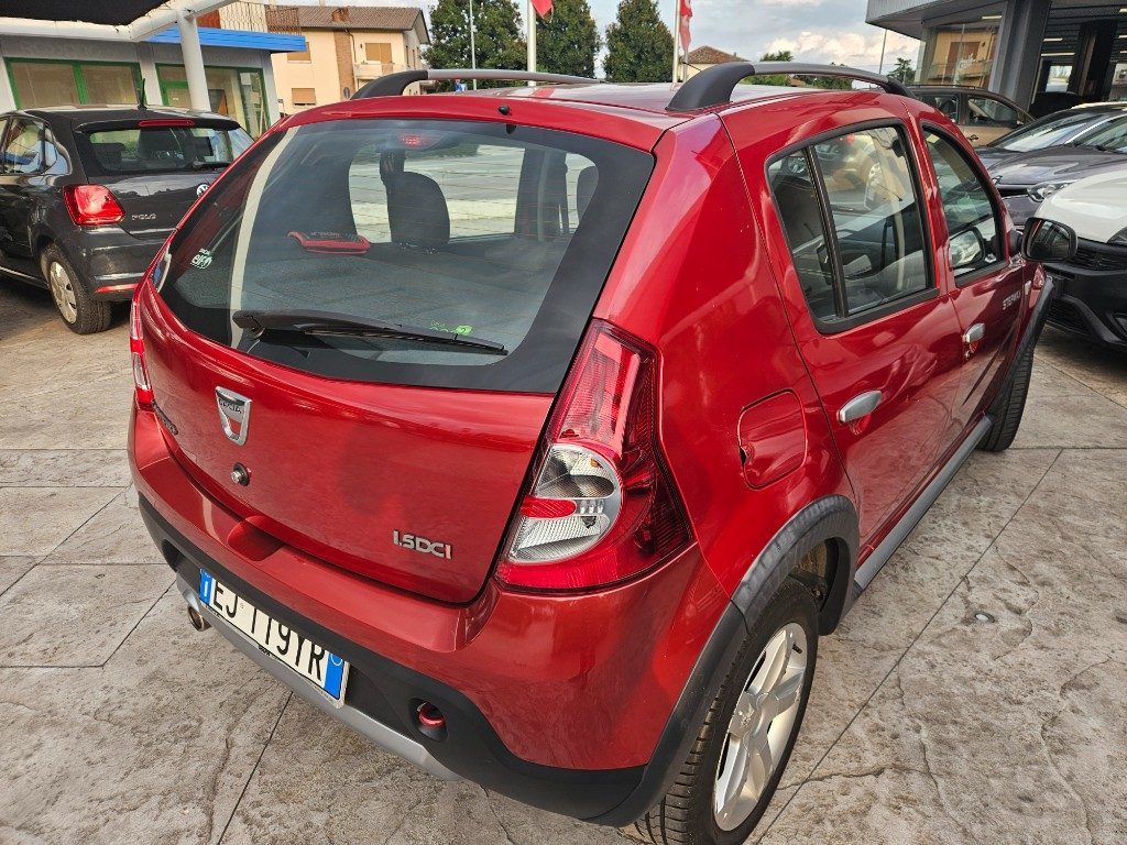 DACIA Sandero Stepway 1.5 dCi 90CV - 7