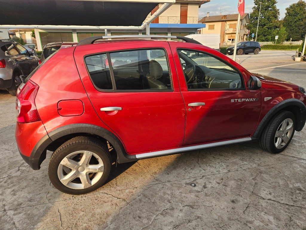 DACIA Sandero Stepway 1.5 dCi 90CV - 16