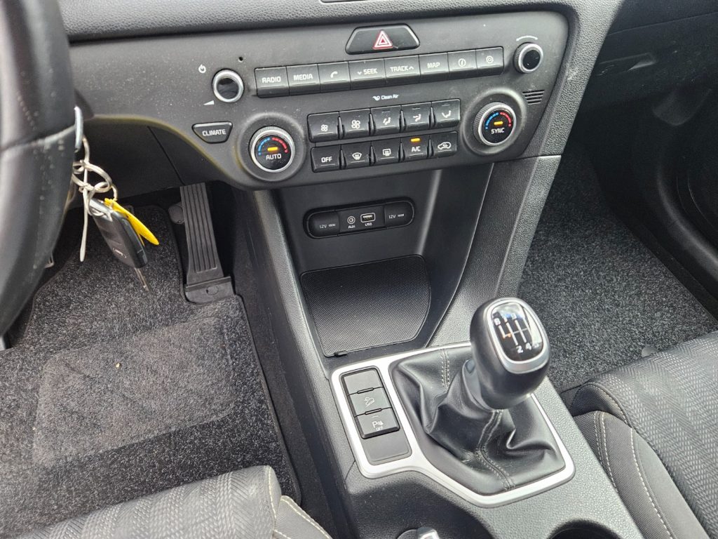KIA Sportage 1.7 CRDI 2WD Cool - 18
