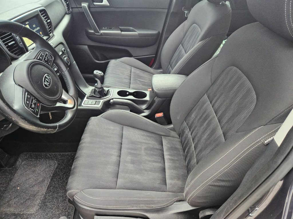 KIA Sportage 1.7 CRDI 2WD Cool - 9