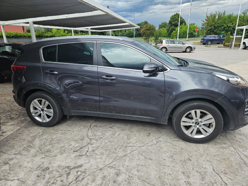 KIA Sportage 1.7 CRDI 2WD Cool - 10