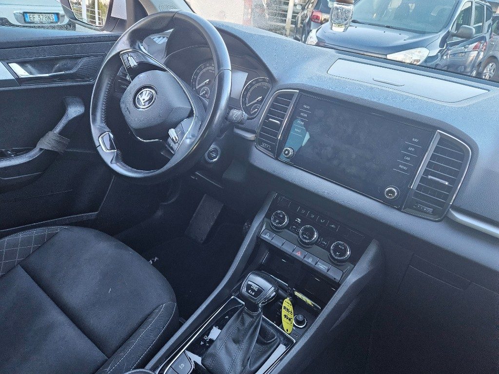 SKODA Karoq 2.0 TDI EVO SCR 4x4 DSG Executive - 12