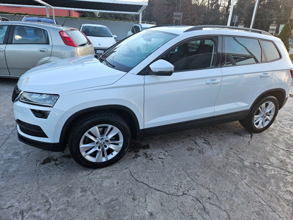 SKODA Karoq 2.0 TDI EVO SCR 4x4 DSG Executive - 2