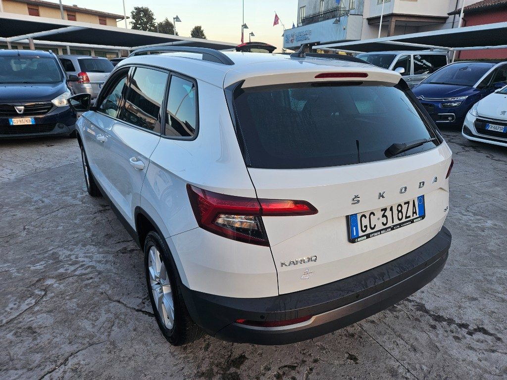 SKODA Karoq 2.0 TDI EVO SCR 4x4 DSG Executive - 5