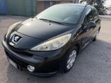 PEUGEOT 207 1.4 8V 75CV 5p.senza nessun lavoro da fare