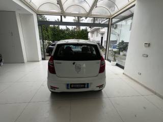 HYUNDAI i10 usata, con Alzacristalli elettrici