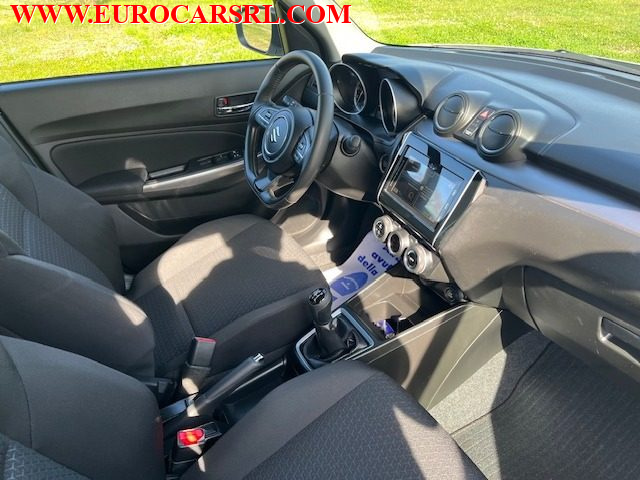 SUZUKI SWIFT 1.2 HYBRID TOP - foto 28