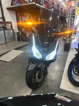 HONDA Forza 350 DELUXE