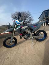 TM MOTO SMR 125 .