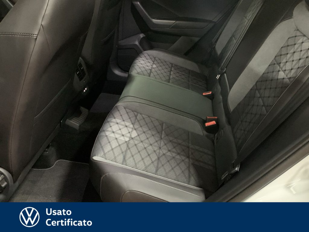 immagine km0 VOLKSWAGEN T-Roc 2.0 tdi r-line plus 150cv dsg