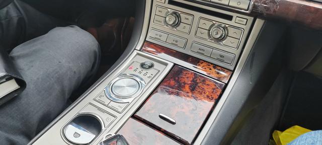 JAGUAR XF 2.7D V6 LUXURY - foto 28