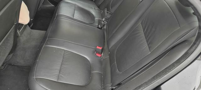 JAGUAR XF 2.7D V6 LUXURY - foto 27