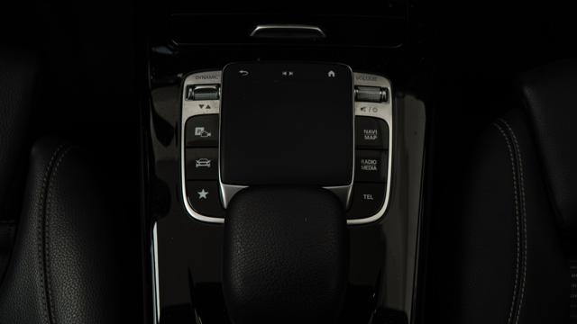 MERCEDES-BENZ A 180 D AUTO IVA NEOPATENTATI PERFETTA - foto 27