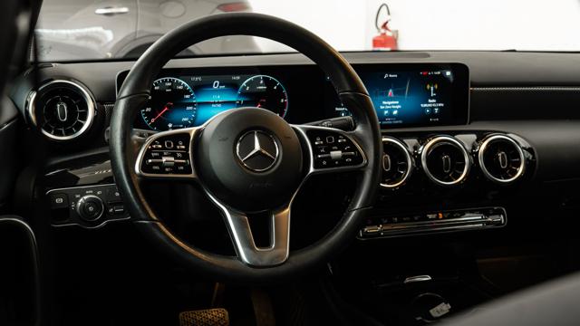 MERCEDES-BENZ A 180 D AUTO IVA NEOPATENTATI PERFETTA - foto 21