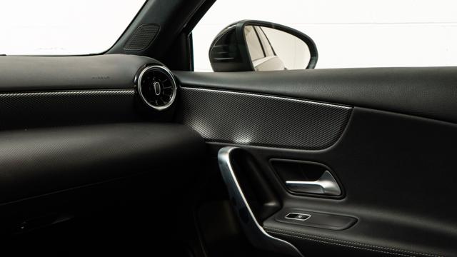 MERCEDES-BENZ A 180 D AUTO IVA NEOPATENTATI PERFETTA - foto 23
