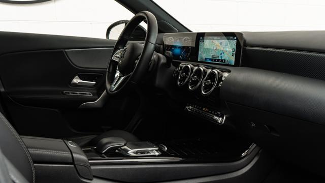 MERCEDES-BENZ A 180 D AUTO IVA NEOPATENTATI PERFETTA - foto 38